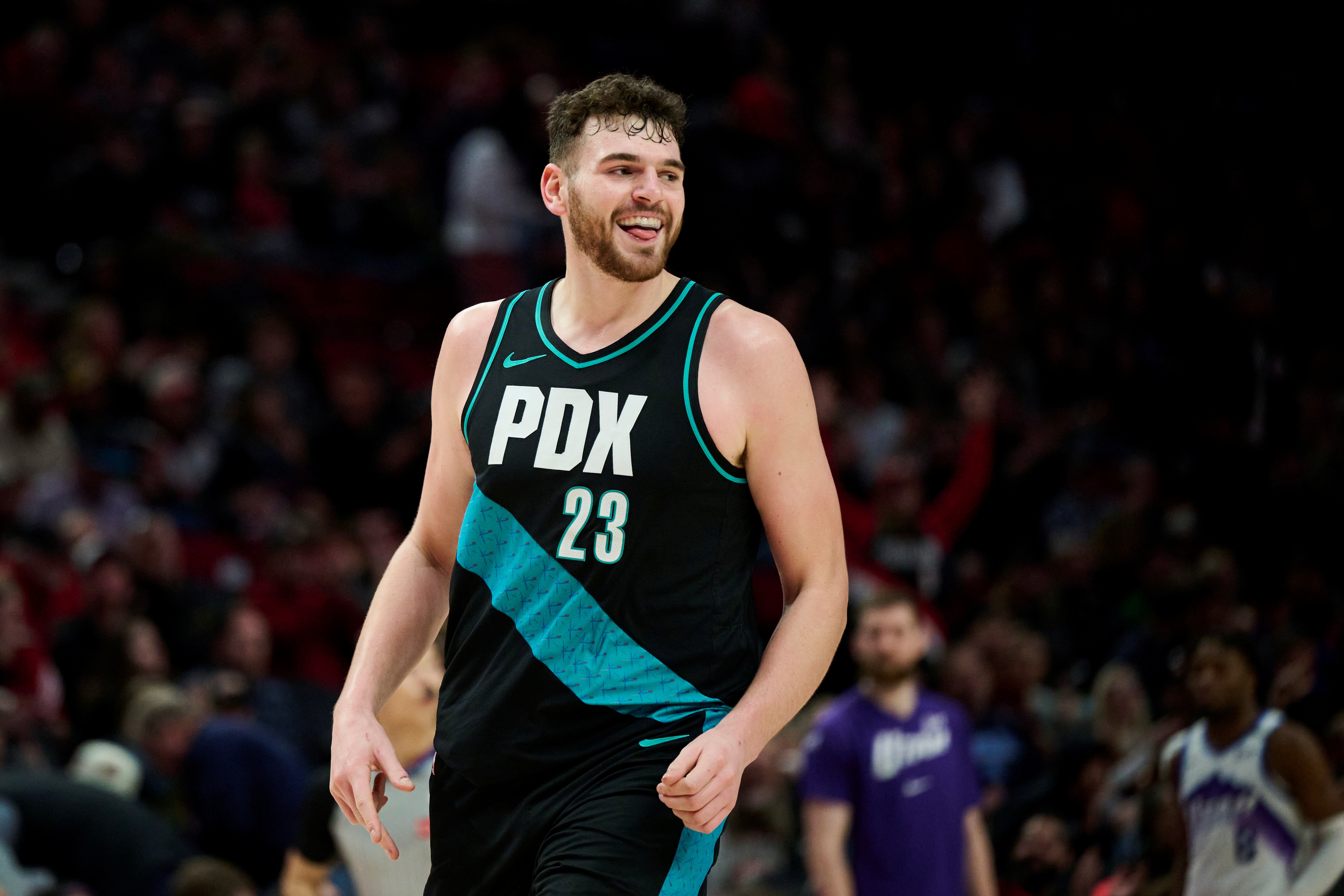 2026世界杯手机观看-斯普利特:克林根的表现有起伏 但他护筐和篮板很强 终结也有进步